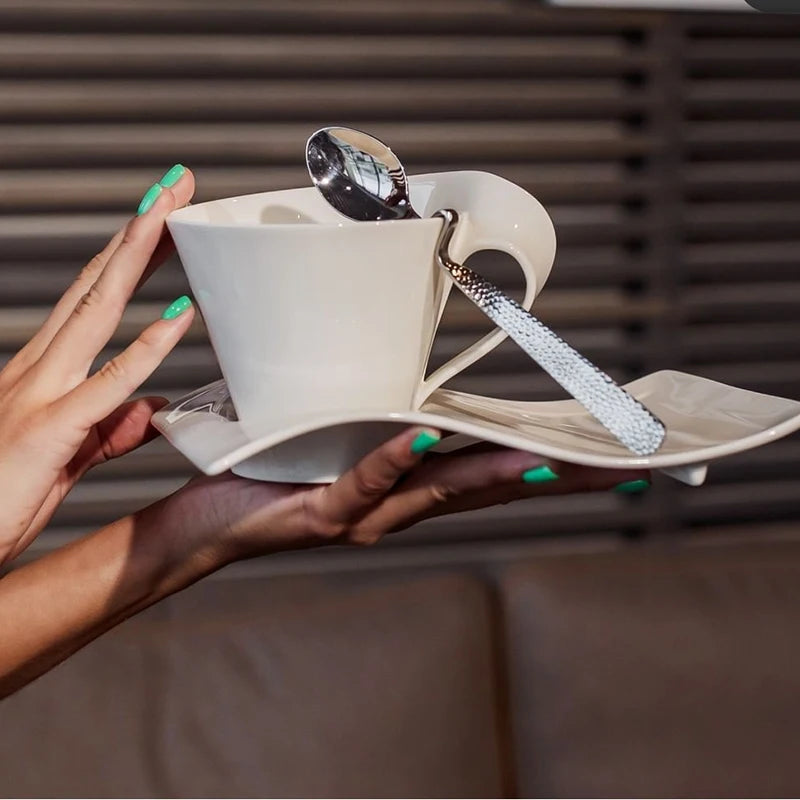 European Style Wavy White Porcelain Espresso Cup